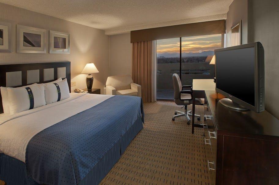 Holiday Inn Denver East By Ihg Extérieur photo